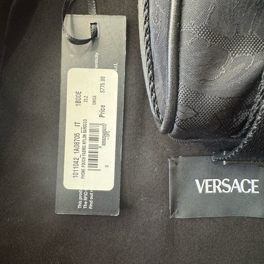 Versace Barocco Crossbody Phone Holder NWT - Picture 7 of 9